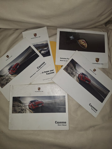 Porsche Cayenne brochures pamphlets owner booklet guide PCM WKD 148.321.12 maintenance Guide NO STAMPS for 2011 - WKD 948.321.13