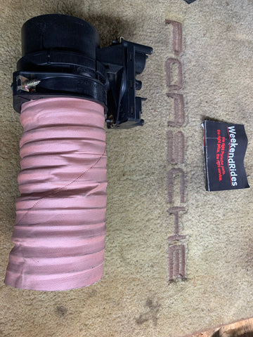 993 vent flapper hose footwell HOSE ONLY servo pictured for reference - 993.572.527.00