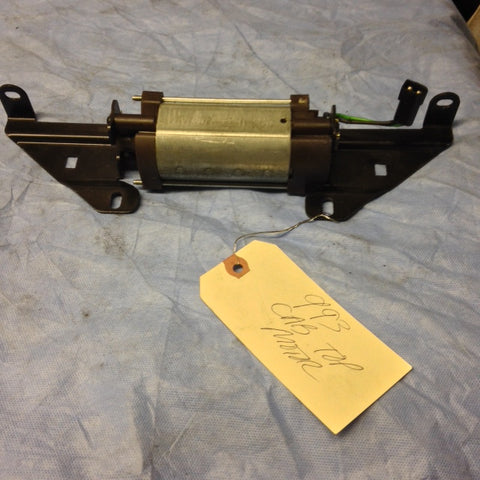 993 BRACKET on Convertible Top motor in black bracket Left  1996+    993.624.079.00 - 993.624.185.00