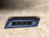 911 Fresh Air side vent  with square  hole retainer - 911.552.071.00