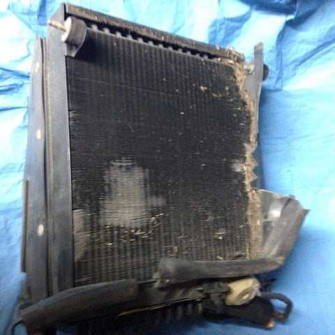964 Air Conditioning Condenser assembly with Fan, shroud blower motor and cowl - 964.199.481.34