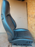 993 Seat right 2-2 way power black 1995 slight bend to rear seatback/bent -